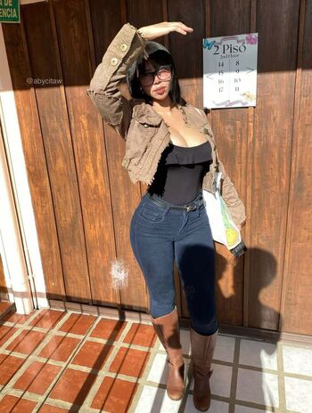 Full leaked Aby dazai private onlyfans photo