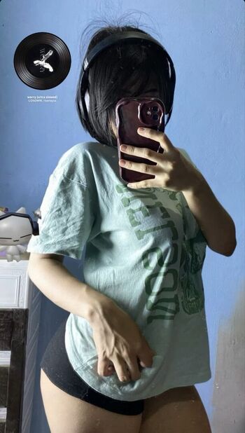 Full leaked Aby dazai private onlyfans photo