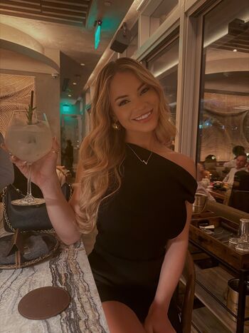 Full leaked Acpent private onlyfans photo