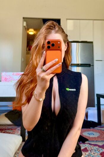 Full leaked Adah hopper private photo