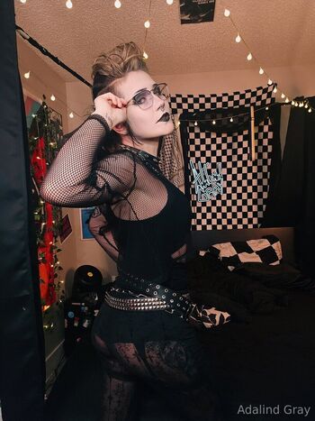 Full leaked Adalind gray page private onlyfans photo