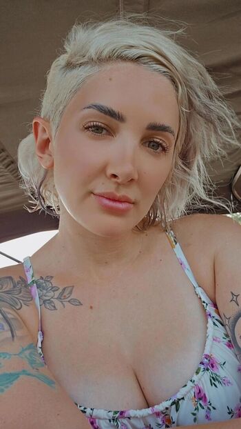 Full leaked Addie nicole amick private onlyfans photo