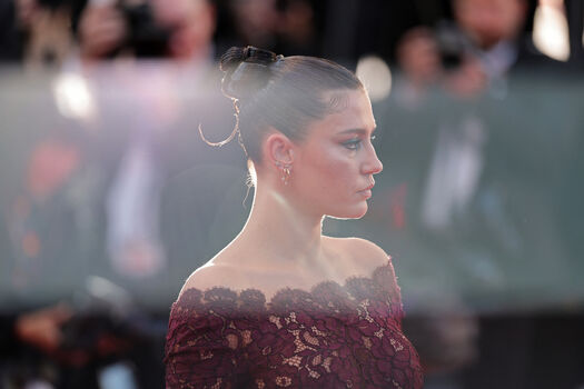 Full leaked Adele exarchopoulos page private photo