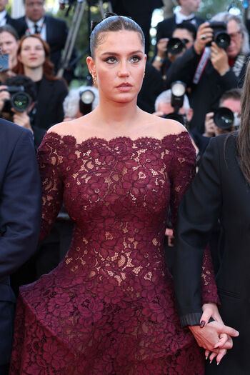 Full leaked Adele exarchopoulos page private photo