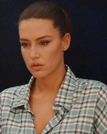 Full leaked Adele exarchopoulos page private photo