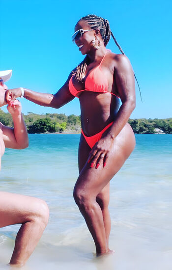 Full leaked Adelia soares private photo