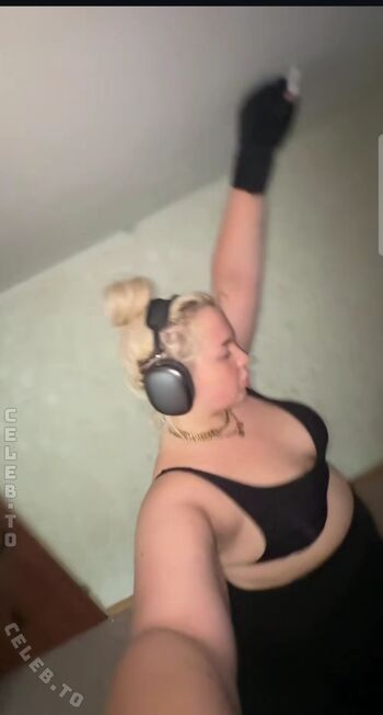 Full leaked Adelina dalevska private onlyfans photo