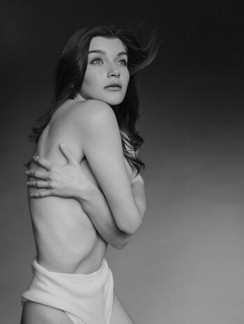 adelinafien