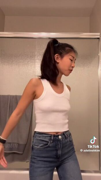 Full leaked Adelinehkim private onlyfans photo