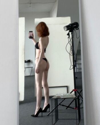 Full leaked Adelman private photo