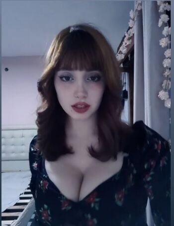 Full leaked Adictalazucar private photo