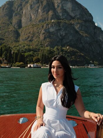 Full leaked Adolladola private photo