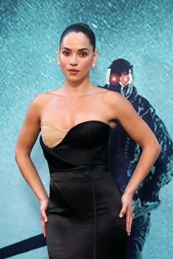 Full leaked Adria arjona page private photo