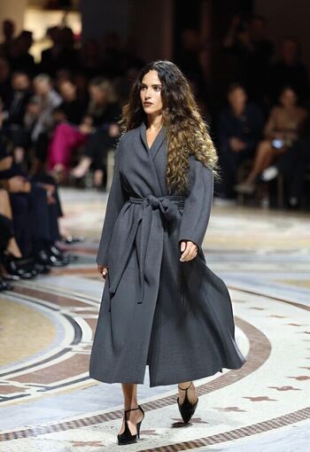 Full leaked Adria arjona private photo