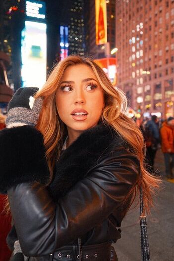 Full leaked Adriana rizzo private onlyfans photo