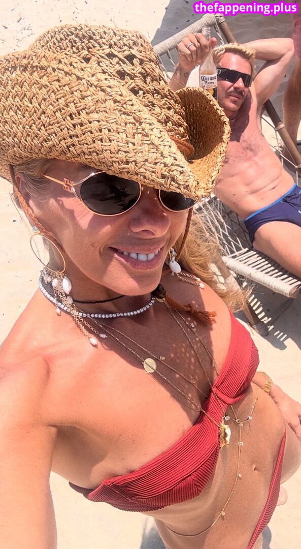 Adriane Galisteu / galisteuoficial 누드 OnlyFans 사진 #262