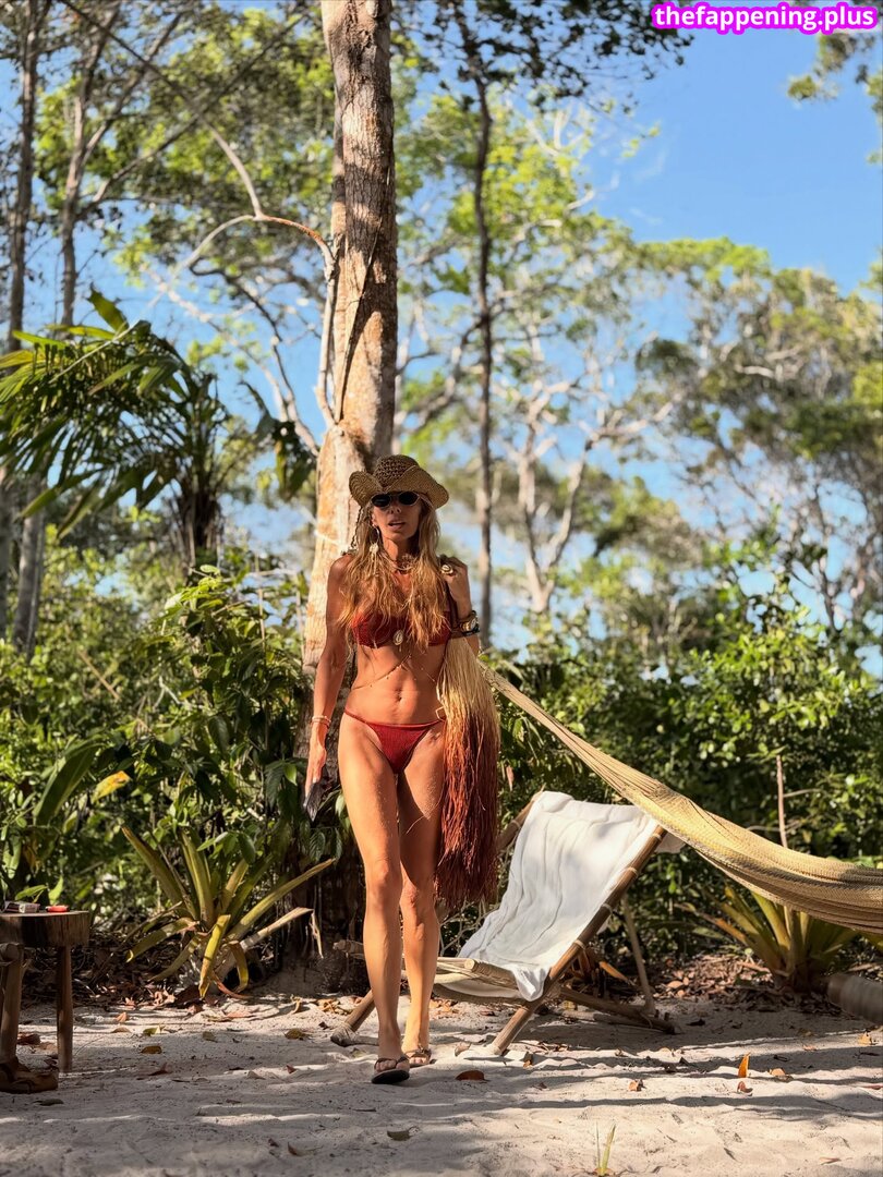 Adriane Galisteu / galisteuoficial Foto OnlyFans Nua #263