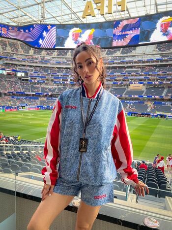 Full leaked Adrianne ho private photo