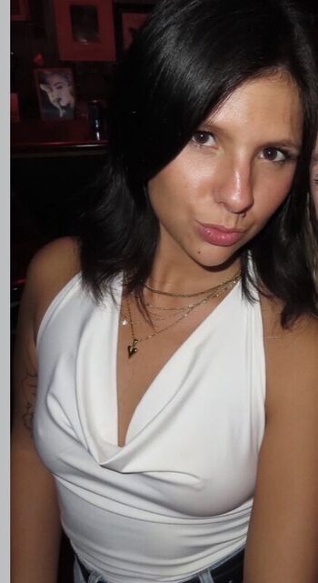 Full leaked Adrienmarket private photo