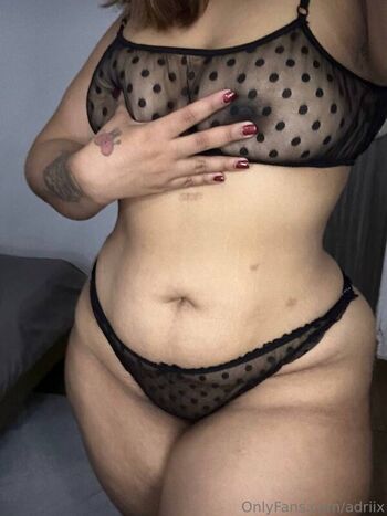 Full leaked Adriix private photo