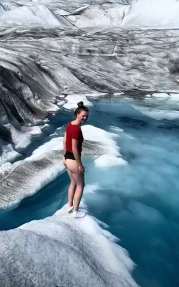 Full leaked Affe auf bike private onlyfans photo