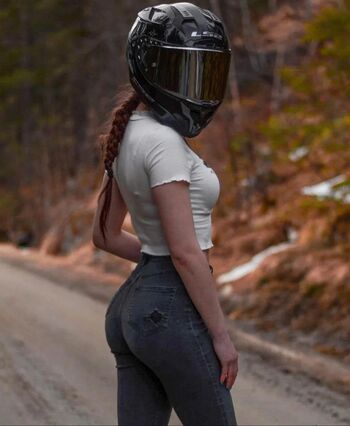 Full leaked Affe auf bike private onlyfans photo