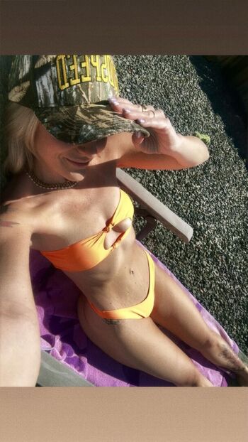 Full leaked Affectionate ant private onlyfans photo