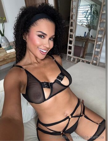 Full leaked Afrolatina page private onlyfans photo