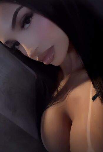 Full leaked Agaloree private onlyfans photo