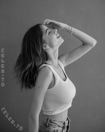 Full leaked Agata migdalek private onlyfans photo