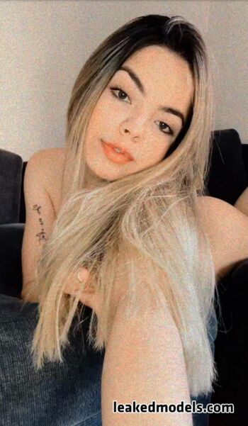 Full leaked Agathacrr private photo