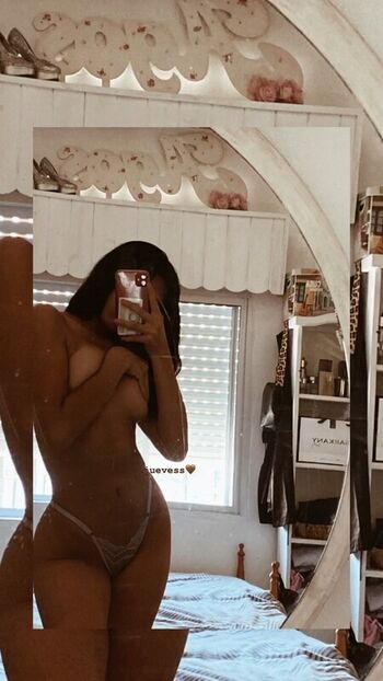 Full leaked Agosfernandezzz private photo
