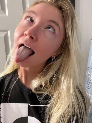Full leaked Ahegao  page private onlyfans photo