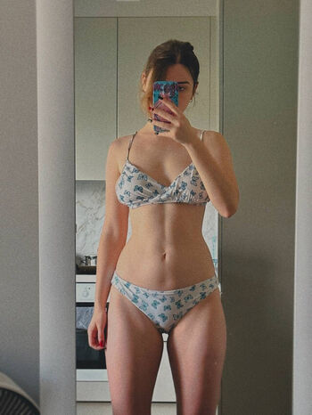 Full leaked Ahrinyan private photo