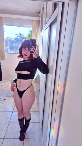 Full leaked Ahrya private photo