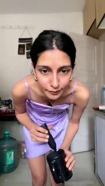Full leaked Ahsanjuhaina private photo