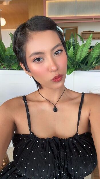 Full leaked Aienabatrisaa private photo