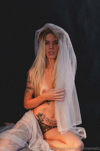 Full leaked Aiki niinemets private photo