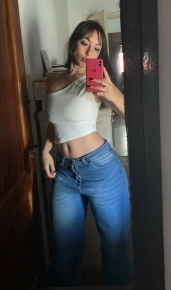 Full leaked Aili page private photo