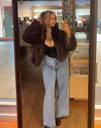 Full leaked Aimee b private onlyfans photo