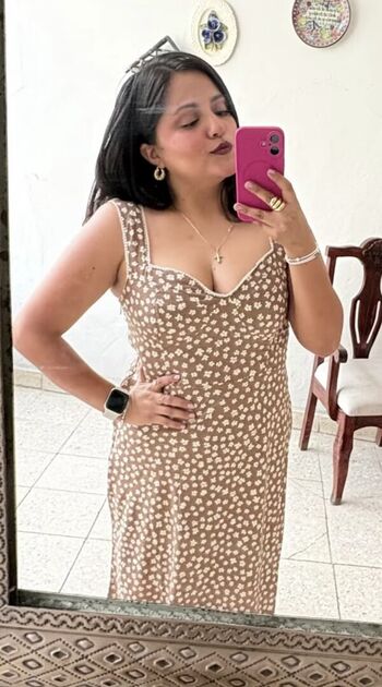 Full leaked Aimeeecarol private photo