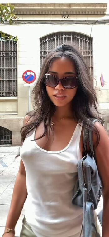 Full leaked Aimeejaihall private photo