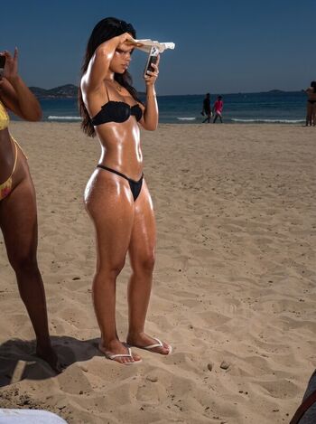 Full leaked Aimeejaihall page private photo