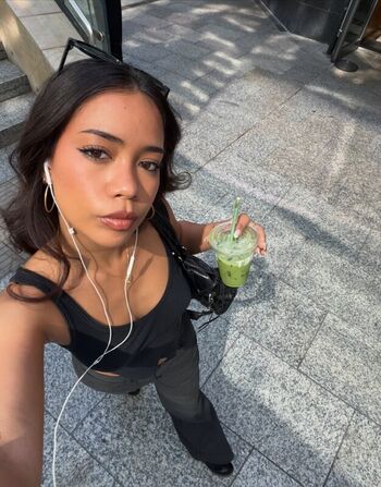 Full leaked Aimeejaihall private photo