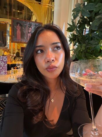 Full leaked Aimeejaihall page private photo