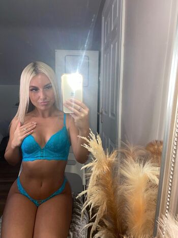 Full leaked Aimeeleitch private onlyfans photo