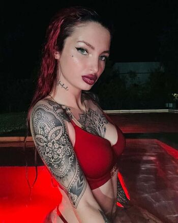Full leaked Aimeff private onlyfans photo