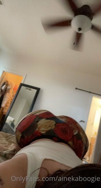 Full leaked Ainekaboogie private photo