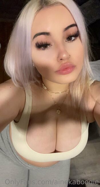 Full leaked Ainekaboogie private photo