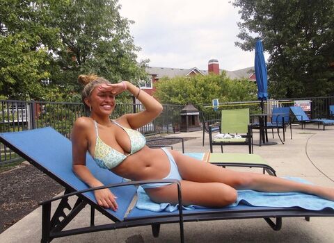 Full leaked Ainsley n private onlyfans photo